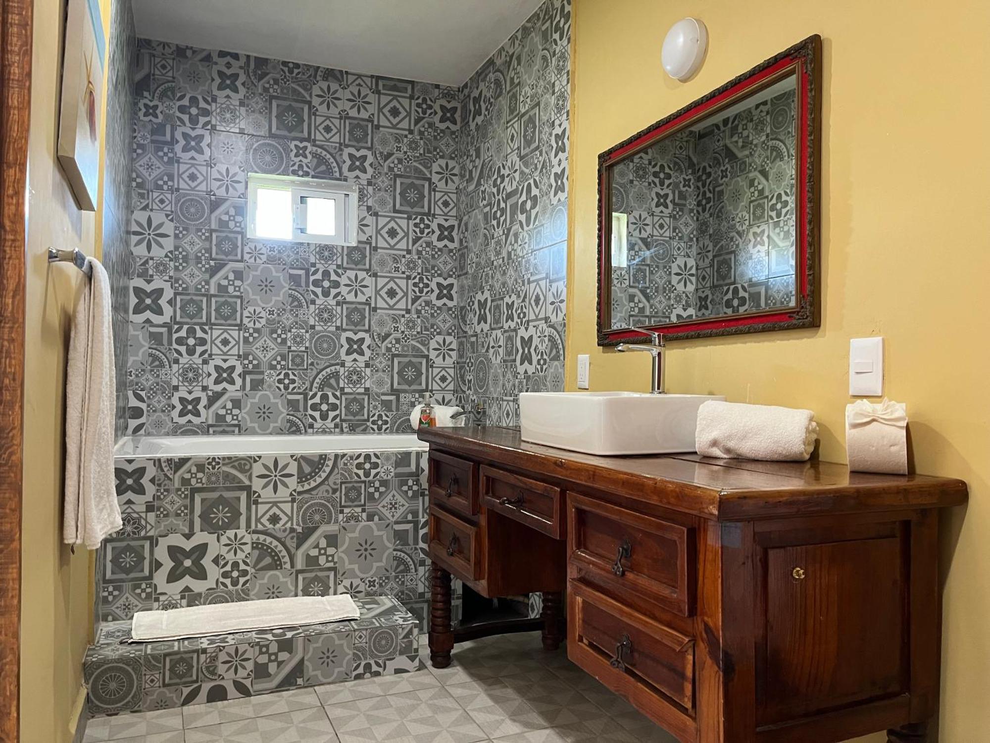 Casa Belisario - Pet Friendly Apartment Mazatlan Exterior photo